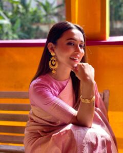 Mimi Chakraborty Instagram - সবাইকে পুজোর অনেক শুভেচ্ছা সবার পুজো খুব ভালো ও আনন্দে কাটুক। শুভ ষষ্ঠী 🙏🏻❤️ #durgapuja2023 #durgapuja