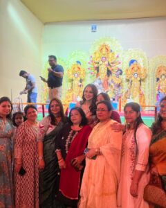 Mimi Chakraborty Instagram - অপেক্ষা শেষ মা এল আমার বাড়ি ।

শুভ শারদীয়া🙏