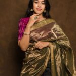 Mirnalini Ravi Instagram – In my Element 🧞‍♀️

Styling – @rashmi_angara
Saree – @taneira_sarees 
Jewellery – @shopriyaaofficial @mangatraijewels
Photographer – @_anupphotography