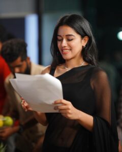Mirnalini Ravi Instagram - Presenting “Meenakshi” from #MaamaMascheendra 🖤
Go catch her in Theaters from Today ☺️