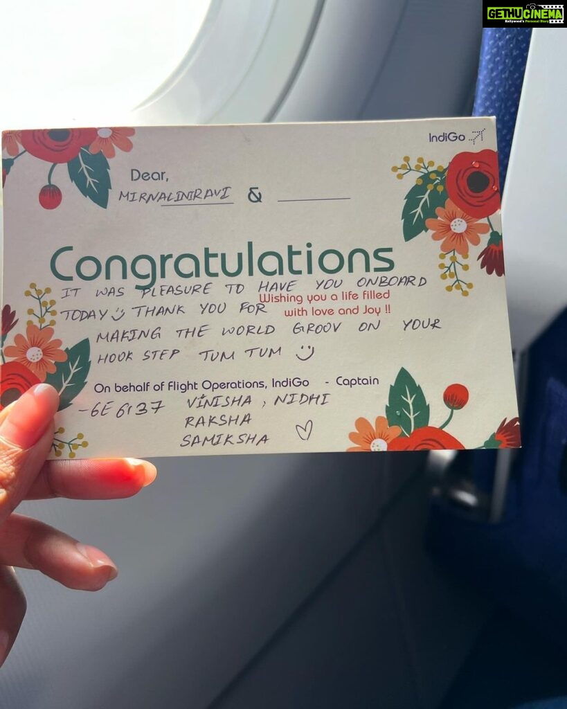 Mirnalini Ravi Instagram - Dear Diary 🥹🫶🏻 On Airplane