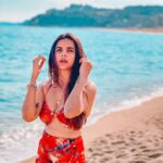 Mitali Mayekar Instagram - Yo soy fiesta.🍾 . . 📸 @sidchandekar 👙 @tizzi.official Styled by @shivanipatil_ 🌻♥️ #sunnyday #beachvibes #costabrava #spain #spaintravel #tinypanda #vacaymode #summervibes #bikinibodachieved Costa Brava, Spain