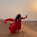 Mitali Mayekar Instagram – Perks of getting to shoot for the धसमुसळी बायको!
Very glamorous.😂
.
.
#tinypanda #धसमुसळी #dubai #desertsafari #klooktravel Dubai, United Arab Emirates