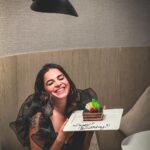 Mitali Mayekar Instagram - 17 years old Mita didn’t even dream of celebrating her birthday while being on a vacation in a different country. But here I am, ten years later, living my best life, travelling everywhere, with the love of my life by my side and with all of you lovely people showing their best wishes, blessings and love. Thank you for everything.❤️🌻 Happy happy birthday to me! Here’s to more travel, more love, more sunshine while getting older and a lil wiser.🤭🥂 📸 @sidchandekar Abu Dhabi, United Arab Emirates