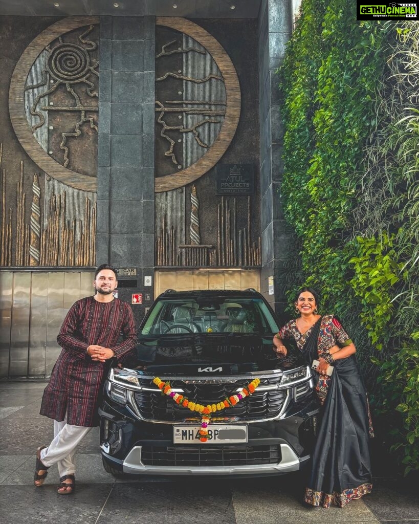 Mitali Mayekar Instagram - Growing Together! First auto bought together. Proud of you बायको! Happy Diwali🪔 . Thank you @shreenathkia_malad for excellent service. #tinypanda #kiaseltos #badass Mumbai, Maharashtra