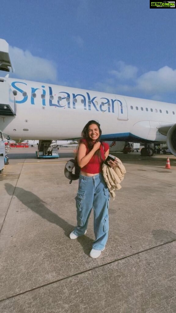 Mitali Mayekar Instagram - A trip to remember!❤️ Thank you @srilankanairlinesofficial for the business class experience.🤌🏻 @srilankanairlinesofficial @goldcoastfilmsofficial #seeingisbelievingsl #visitsrilanka #flysrilankan #SriLankanairlines #namestefromsrilanka
