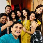 Mithila Palkar Instagram - I’m so grateful to have all these people in my life! I truly, truly lucked out with this chosen family of mine! These twinkling stars made the first Diwali in my home the brightest!✨ @sarangsathaye mentioned that it would only be apt for me to host a musical evening to celebrate my special first. I promptly lapped the idea up and put together a room of people who ended up making this evening purely magical. Most aren’t in the photos, some I even forgot to click a photo with but I will be revelling in the memory of this night and the gratitude I felt because of it, for a long, long time. Hope you all had a blessed, peaceful Diwali! 🪔✨