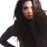 Mithila Palkar Instagram – 🖤✨
Styled by @shreejarajgopal
Assisted by @dhwanii.jain
Outfit @_vulgarofficial
Make up @vardannayak
Hair @deepalid10
Photography @shivamguptaphotography