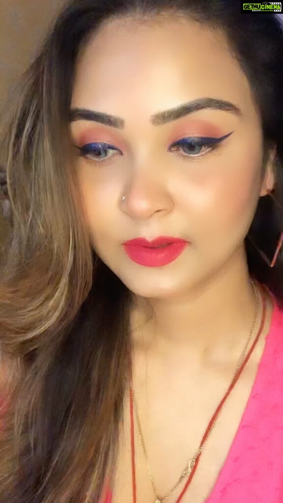 Mohini Ghosh Instagram - Dil ye Mera tere dil se jo mila hai❤#reelsinstagram #reelsinsta #reelsvideo #reelsvideo #reelsviral #viral
