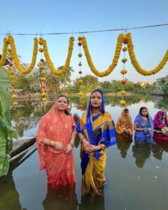 Mohini Ghosh Instagram - मन में जितनी आस हो पूर्ण करेंगी छठी मैया

मन विचार को शुद्ध करके जो बोले जय छठी मैया। 

#chatthpuja