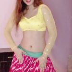 Mohini Ghosh Instagram - Badal barso bijuli😉💃