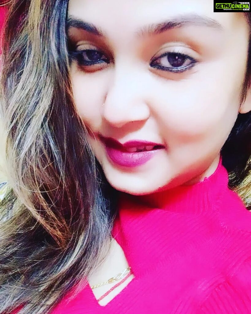 Mohini Ghosh Instagram - Happy new year all my near & dear friends ❤🥰