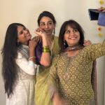Mona Singh Instagram - Thank u @anushreearora9 @prashantpallath for an amazing evening ❤️❤️❤️#diwali #happyfaces