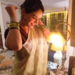 Mona Singh Instagram - #diwalivibes #love #light #instagram 💛