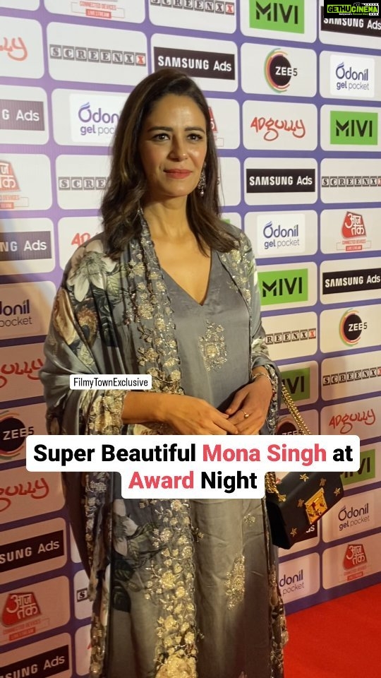 Mona Singh Instagram - Super Beautiful #MonaSingh looks super Stunning in Greyish Outfit as she papped at Award Night . . . . #monasingh #monasinghsquad #monasinghasli #monasinghofficial1234 #monasinghfans