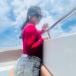 Monal Gajjar Instagram – “Embrace the day with a heart full of gratitude and a mind focused on possibilities. Every morning is a new beginning, a chance to rewrite your story. Make it a masterpiece. ✨ #MorningMotivation #travel #imqueen👸🏻👑 #mmonal #NewBeginnings”