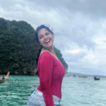 Monal Gajjar Instagram – 🏝️ **Maya Bay Bliss!** 🌊

Lost in paradise at Maya Bay Beach! 🌅 White sands, turquoise waters, and unforgettable sunsets – it’s a dream come true! Snorkeling adventures, vibrant marine life, and bonfires under the stars. Pure magic! ✨#love #travel #MayaBayMagic #TravelDreams 🐚#mmonalgajjar #imqueen👸🏻👑 #mmonalofthestory