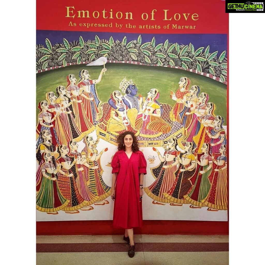 Monica Khanna Instagram - "Emotion of love" #travelphotography #travel #jodhpur #travelling #pyar #ishq #mohabbat #loveinred #laalishq #happyme #jodhpurdiaries #check✔ #fort # Jodhpur Rajsthan