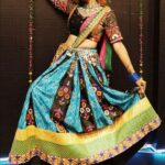 Monica Khanna Instagram – An old video but with a new twist….
Haalo re haalo….💃
@prateeksinghal17
#dance #daceismypassion #dancerlife #navratrispecial #happynavratri #jaimatadi #dancingsoul #loveforgarba