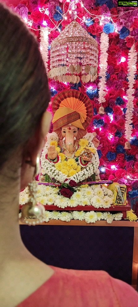 Monica Khanna Instagram - इतने करीब हो गए हो बस अब मेरे ही हो गए हो।। Missing you bappa 💔 #ganapati #ganeshchaturthi #ganesh #aarti #bappa #bappamorya #majormissing #gratitude #majhabappa #happiness #gannu #gampu #gannubappa😘 #yellow #yellowfeta #yellow #whiteday