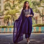Monica Khanna Instagram - बहुत मिलेंगे हसीन चेहरे दुनिया के बाज़ार में वो मुक्कदर से मिलता है जिसका 'दिल' खुबसूरत होता है।।। Captured by -@atharvapadhye01 Wearing @bibaindia @pratikshachandak #शायरी #shayari #gulzaar #love #pyar #mohabbat #ishq #mondaymorning #kindnessovereverything #happiness#filmiladki #monikakhanna #teji #ikkkudipunjabidii #instalove #instagram #instagood #monikakhanna #selfmusing #gratitude #begoodtoyourself #instapost #instapicture #instadaily