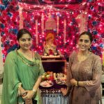 Monica Khanna Instagram – गणपति महोत्सव
Beautiful dump of my another favourites (part 2)
@kusumita
@manish_goplani
@dhirajrai10
@incognito.1176
@chhayachouhan
@dr.rebeccapinto @rebeccapiintto
@vedantkhot__official
#ganeshchaturthi #ganpatibappamorya #happiness #bappa #love #ganesh #utsav #ganeshutsav