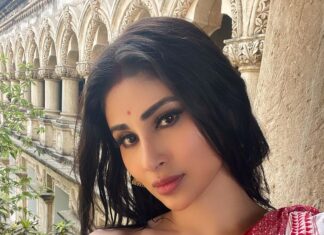 Mouni Roy Instagram - नयनतारा 🌸শুভ মহালয়া 🌸