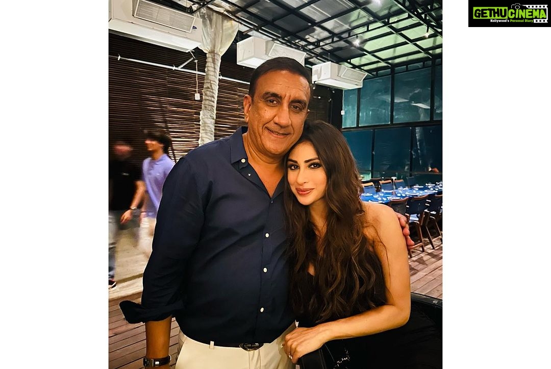 Mouni Roy Instagram - Sultan of delhi is out now and our emotions are all over the place. Join us on this timeless journey through the heart of india s history. ♥️🧿