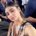 Mouni Roy Instagram - What a day at the f1 yesterday! Now back to reality 🌝 🌟🌟🌟🌟🌟🌟🌟🌟🌟🌟🌟🌟🌟🌟🌟🌟 @QatarAirways @HIA @Formula1 @TheChediKatara @bagatellebeachclubdoha Doha,qatar