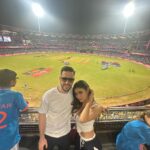 Mouni Roy Instagram - We wonnnnnnnnnnn 🇮🇳