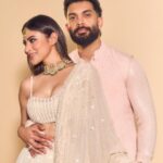 Mouni Roy Instagram – Diwali nights 🪔 ✨
#me&mine🧿
•
•
•
Wearing- @sawangandhiofficial
Jewellery- @golecha_jewels
Styled by- @rishika_devnani
Assisted by- @stylebyvanshika
Hair- @hairbysharda
Makeup- @mukeshpatilmakeup
Captured by- @amannagoshe