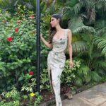 Mouni Roy Instagram – Queen of hearts
#TemptationIslandIndia
👸♥️