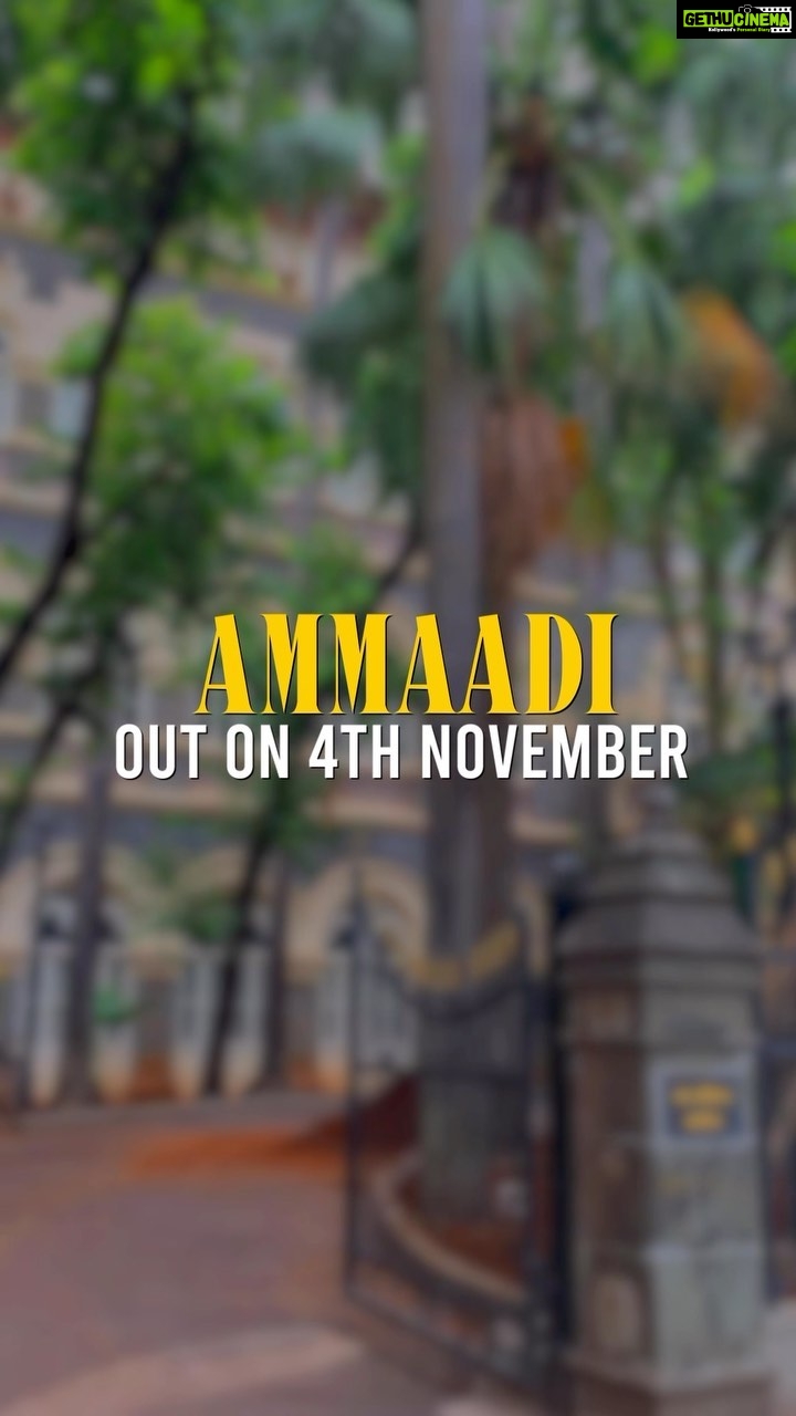 Mrunal Thakur Instagram - You’ve seen love ❤️ but you haven’t seen it quite like this 😉 The joyful #Ammaadi Promo is out now! Full song will find it’s way into your heart and playlist on November 4th 🎧 #Maiyal #Andhaaju #Melleishtam #Pyaralaage #HiNanna #HiNannaOnDec7th #HiPapa #HiPapaOnDec7th Natural🌟 @NameisNani @shouryuv @MyrakiaraKhanna @heshamabdulwahab @kk_writer1 @sanujohnvarughese @kollaavinash @_praveenantony_ @mohan.cvm @drteegala @Koti_Paruchuri @vyraents @Tseries.official @TseriesSouthOfficial
