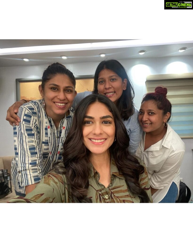 Mrunal Thakur Instagram - My incredible Pippa family, you guys are the absolute best—crazy and full of love! Thank you, @ishaankhatter, @sonirazdan ma’am, @priyanshupainyuli, @soham_majumdar_ and the entire team for making this journey so fun and memorable Thank you @rajamenon sir, @ronnie.screwvala sir, and #SiddharthRoyKapur, for choosing me to bring Radha to life. and giving me the opportunity to be a part of this crazy Pippa family! @arrahman sir, your music made this entire story a more powerful and beautiful film. Thank you for the magic you created for pippa! @brig.bsm Sir, your courage and bravery is why we are here today, and I cannot thank you enough for allowing us to bring your story with the world. I am glad to finally be able to share #Pippa with you all, and I hope you enjoy it as much as we enjoyed shooting it! 💖 With love, Radha