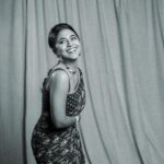 Mrunmayee Deshpande Instagram - 🖤🤍 Saree: @redpine_designs @vblitzcommunications Jewellery: @shillpapuriidesignerjewellery Styled by - @nehachaudhary_ Clicked by - @kalyaam_2.0 Makeup- @sujatakadam_ Hair - @snehakelkar906 #blackandwhite