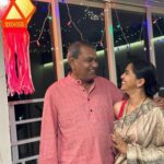Mrunmayee Deshpande Instagram – Family… 
@swapnilrao11 
@swanandtendulkar 
@gautamideshpandeofficial 
@kaivalya.deshpande 
@nishantdeshpande11