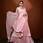 Mrunmayee Deshpande Instagram – Saregamapa ❤️

Outfit: @shivaliahmedabad

@nehachaudhary_ 
@sujatakadam_ 
@snehakelkar906 
@sarrikaaaaaa 
#fashion #fashionphotography #traditional #mrunmayeedeshpande
