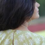 Mukta Barve Instagram - Get summer ready with us ♥️ Dresscode : MMB -004 Available in all sizes! In frame : @muktabarve Neck piece : @saajbyshalaka MUA : @gayatridhanve_mua Shot by : @prashantdhanvephotography #womenwear #cottoncoordsets #womenfashion #indianfashion @retro #fashionblogger #fashionstyle #sustainablefashion #cotton #ootd #style #styling #actor #fsshionista #muktabarve #collaboration #marathimandaldubai #dubai #clientdiaries #client #dubaiexpact #dubai🇦🇪 #online #homegrown #brand #onlinebusiness #onlineshopping #vocalforlocal #india #marathimulgi #fashiongram