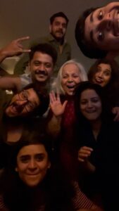 Mukta Barve Instagram - It’s trending so are we 😜. 

#makeba #trending #trndingreels #reelsinstagram #london #fun #marathinatak #charchaughi