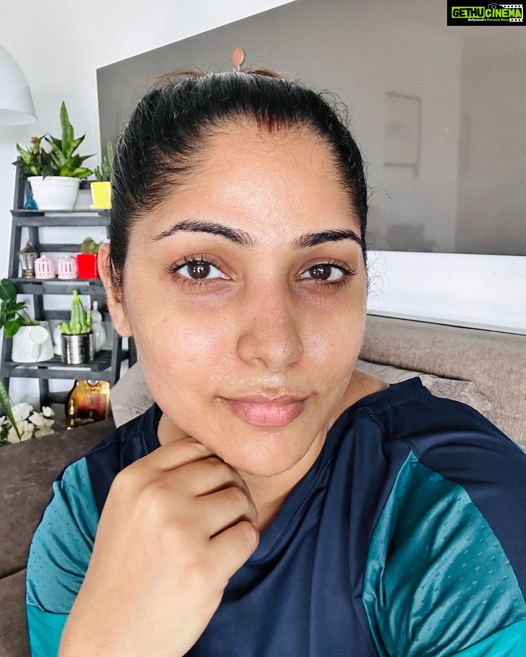 Muktha - 10.8K Likes - Believe in the power of consistency 🏃♀️🧘♀️
Work hard ☺️ & eat healthy 🥗
Have a Nice Day Everyone 😊