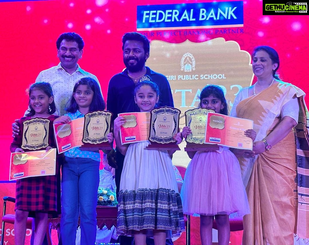 Muktha Instagram - Alone we can do so little 👭👭 together we can do so much 🏆🏆🏆🏆💃 congratulations girls 👧🏻👧🏻👧🏻👧🏻❤️ Team മുത്തുച്ചിപ്പി There were 65 teams in total and we have been shortlisted to final 5 And we got 😃 2nd prize 🏆 Thank you my Teachers ❤️ Proud to be a choice school student @choiceschooltripunithura @kanmanikiara @divyasrnair Thank you @vishnuunnikrishnan.onair @the bibingeorge.onair @rajagiripublic