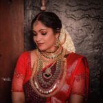 Muktha Instagram - Jewellery @mayoorajewelerydesigns Wedding attire @athma_designer_house Photography @ajinfotokada Hair &saree draping @delia_john__