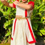 Muktha Instagram - Grade 2 First dance performance I’m so grateful for the chance to Dance 💃🏻 Thank you my Choice school Teachers 🙏🏻 Thank you @anju.cherian.08 @choiceschooltripunithura Costume and makeup @actressmuktha InFrame @kanmanikiara