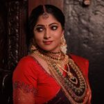 Muktha Instagram - Wedding attire @athma_designer_house Jewellery @mayoorajewelerydesigns Hair @delia_john__ Photography @ajinfotokada Videography @vj_weddings_