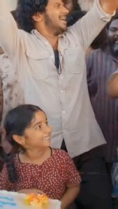 Muktha Instagram - This scene ❤️
@kanmanikiara @dqsalmaan @abhilash_joshiy @kokmovie 

#brother #sister #sisterlove #bond #cinema #dq #kiararinkutomy #scene #panindia