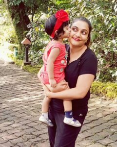 Muktha Instagram - Happy birthday to my amazing sister-in-law. you're simply the best😘😘😘😘 @rimitomy