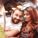 Muktha Instagram - First picture ഒരു Dubai show ക്ക് ഒരുമിച്ചു ആദ്യം കണ്ടപ്പോൾ ഏട്ടൻ : ഒരു photo എടുത്തോട്ടെ കൂടെ ? @rinkutomy ഞാൻ :അതിനെന്താ എടുക്കാലോ 🤭 പിന്നെ അങ്ങോട്ട് നിർത്തേണ്ടി വന്നിട്ടില്ല photos 🤣🤣🤣🤣 @rinkutomy 👫💏👨‍👩‍👧❤️ Thank you for being my better half. Happy birthday Eatta♥️♥️♥️♥️♥️♥️ @rinkutomy