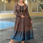 Muktha Instagram - Attire @klumbyprajinajaanaki