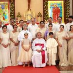 Muktha Instagram - Jubilee ceremony 🕯️🙏🏻 Your presence is the most precious gift 🙏🏻 (Bishop Bishop Antony Kariyil) With My close Relatives 🥰 📸 @ajinfotokada