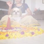 Muktha Instagram – ഏവർക്കും ഹൃദയം നിറഞ്ഞ ഓണാശംസകൾ🌼🌸🌺

#onamashamsakal #onam #sadhya #pookalam #kids #tradational #festival #kiararinkutomy
